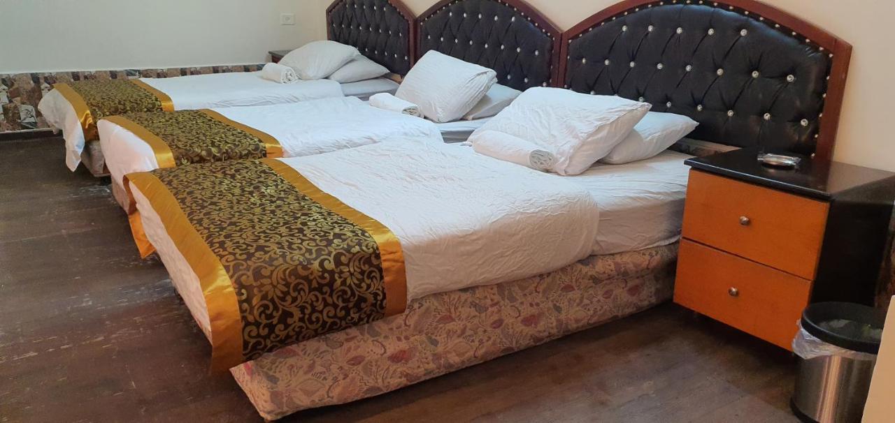 Crystal Hotel فندق كريستال Nablus Ngoại thất bức ảnh