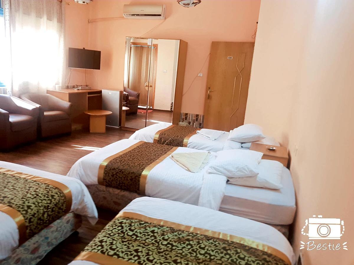 Crystal Hotel فندق كريستال Nablus Ngoại thất bức ảnh