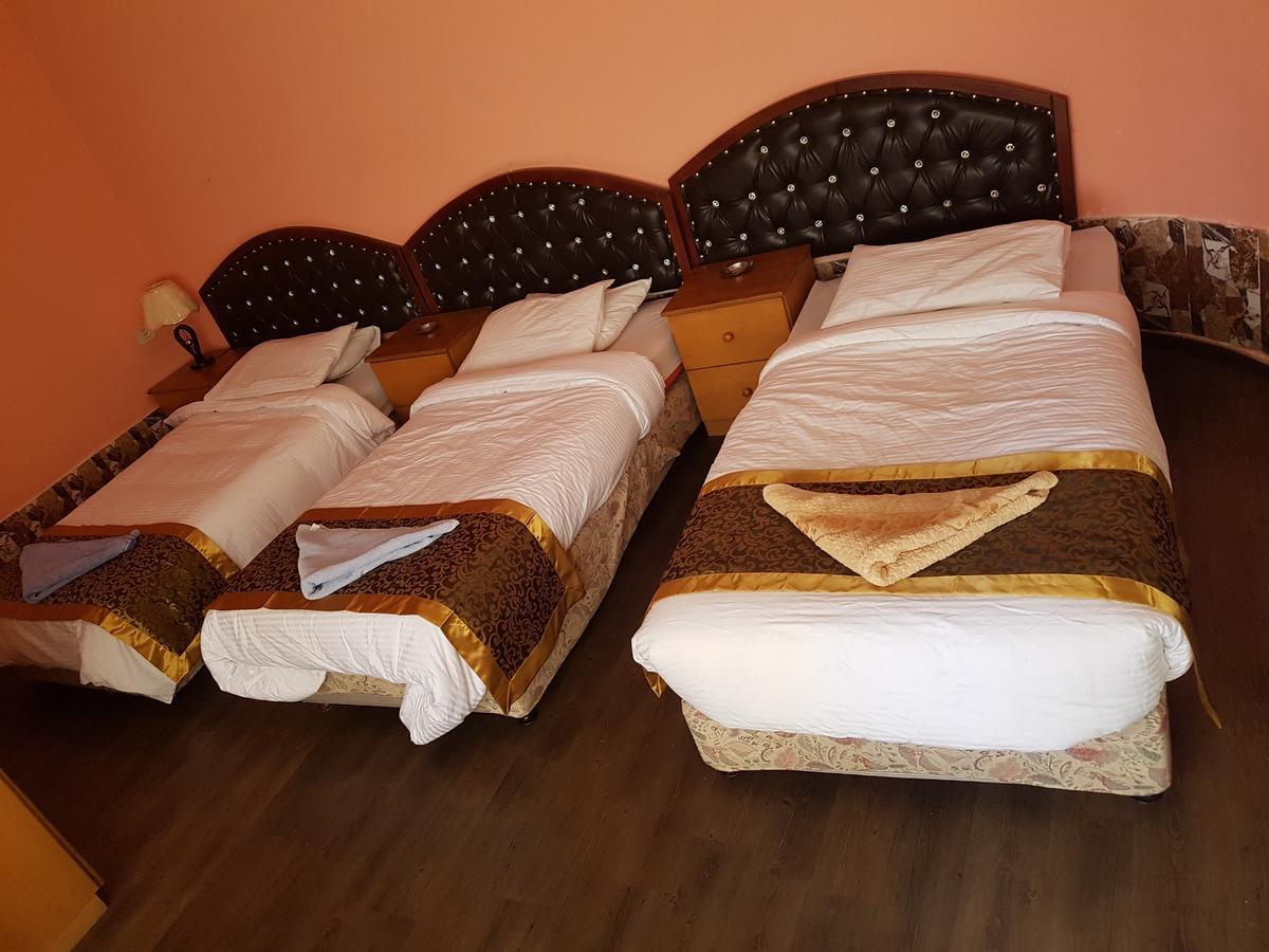 Crystal Hotel فندق كريستال Nablus Ngoại thất bức ảnh